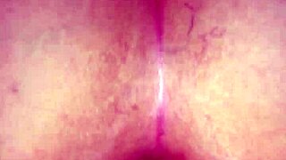 i fuked this mexcan girl in the hotal, it was so gud