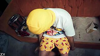 Mature woman squirts from hardcore sex with pakito