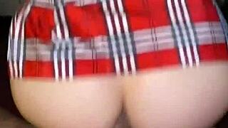 Sexo Rico Con Mi De 18, Provocative Teen Fun