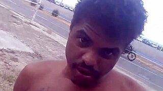 casal alexander does interracial sex with big cock on video call