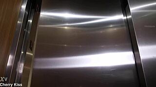 i'm a blonde prostitute giving my client a sloppy wet pussy experience