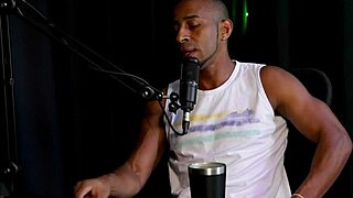 Fez cenas hard as pessoas est�o parando de trabalhar