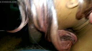 This amateur blowjob video is hot, isn't it?