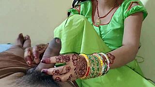 Indian Lalita Singh 21 Tight Pussy Banged in Bedroom