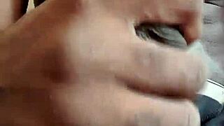 Conversational chat about monster cocks on 2015-07-28