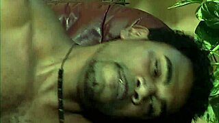 Foot Fetish And Interracial Threesome For Italian Slut?