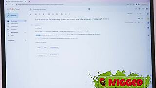 paola white's boyfriend wants her to ride a black cock 😏