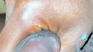 Oh, that masturbating feeling!