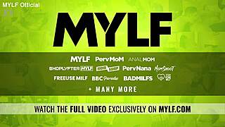 Alexis malone and ava davis tease anthony pierce in shower