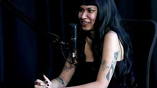 respondeu em quem ela mama senta ou passa n�o sente muita dor quer ter reconhecimento e a fam�lia que a julgava - indiazinha watch on sheer red