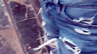 Double cumshot in wet pussy of Tinder unknown.