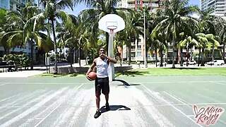 Curvy pawg nina kayy drops her shorts. What happens next?