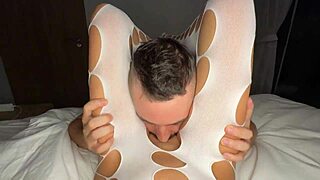 Beautiful Skinny Teen Blows Bodybuilder Before He Fucks Her Hard