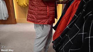 She sucks dick for Christmas presents outdoor