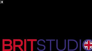 18 year old teen rims lucky guy in bedroom