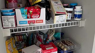 Spying on horny Latina step sister Luna Luxe!