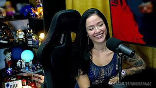 I, Bi Mejia, put my tits out and asked Ruan to squeeze them good, I got all wet and moaning horny - pupum in the barraco