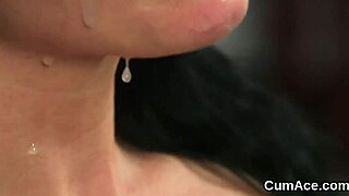 Nasty babe gets sperm load on her face sucking all the sperm