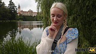 Hunter passionately fucks young beauty in park