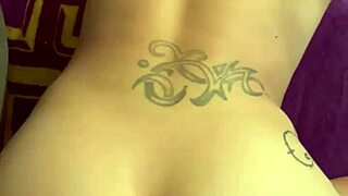 the hooker fucked a customer without condom at the trap house, receiving a huge load on her back