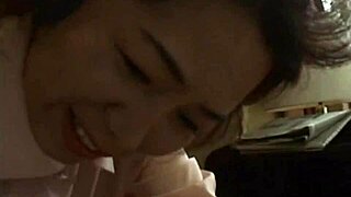 日本夫妻在白天操有毛阴户