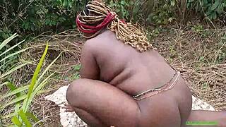 Look at that sweet bush pussy