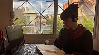 can you handle this sloppy deepthroat from the lo-fi study girl?