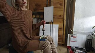 Painting a pussy flower with pretty blonde pornstar in boots and glasses