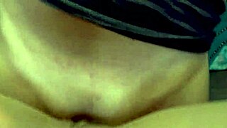 Hey, want a quickie with Vicky? Creampie on the kitchen table for this German housewife without condom?