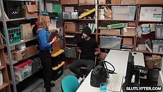 i uh female lp officer feed pussy to the male suspect