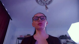 i'm a dissolute lady pegging my guy hard, spanking his ass... gets cum everywhere!!