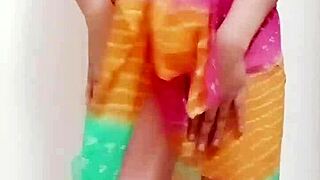 Hey, watch this desi hijra nangi dance - hot indian randi girl shemale porno item girl, wanna join?