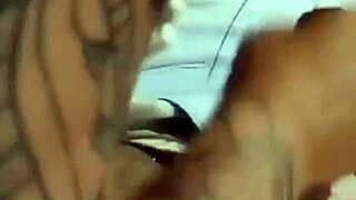 Oh man, I totally transei with that funcionário right inside the navio, you know?