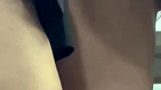 Fiz Minha Namorada Ter Um Squirt In Homemade Lesbian Orgasm