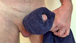 Solo Amateur Neighbor Masturbating Close Up To Orgasm