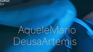 oh i give the perfect footjob to any foot-loving guy out there