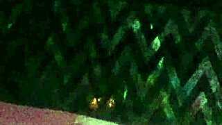 Big booty ebony model shows off her ass in amateur cam session.