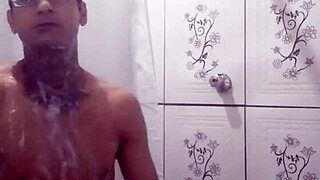 Leaked video shows solo exhibition for neighborhood hottie ready for action today