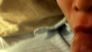 Lila loves to give blowjob and swallow cum in french amateur scene.