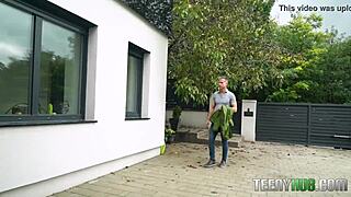 Hey, have you seen what crazy neighbor Nelly Kent does?