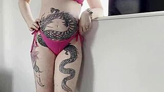 pregnant and horny wanna give you my wet pussy?