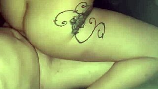 Slim thick streetwalker reverse cowgirl rides backseat dick publicly