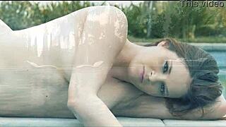 Jenna J Ross squeezes nipples hard while fingering to cum 😈💦🔥