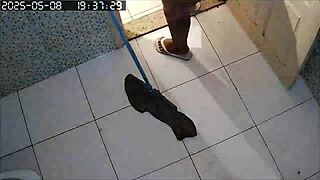 Hidden Cam Busty BBW Neighbor Shaves Huge Juicy Pussy